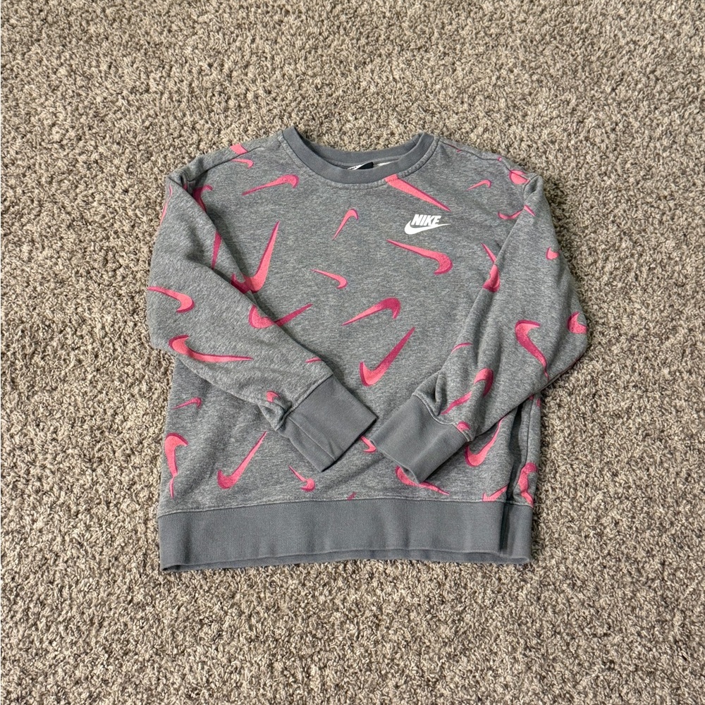 Girls Nike sweatshirt, size medium